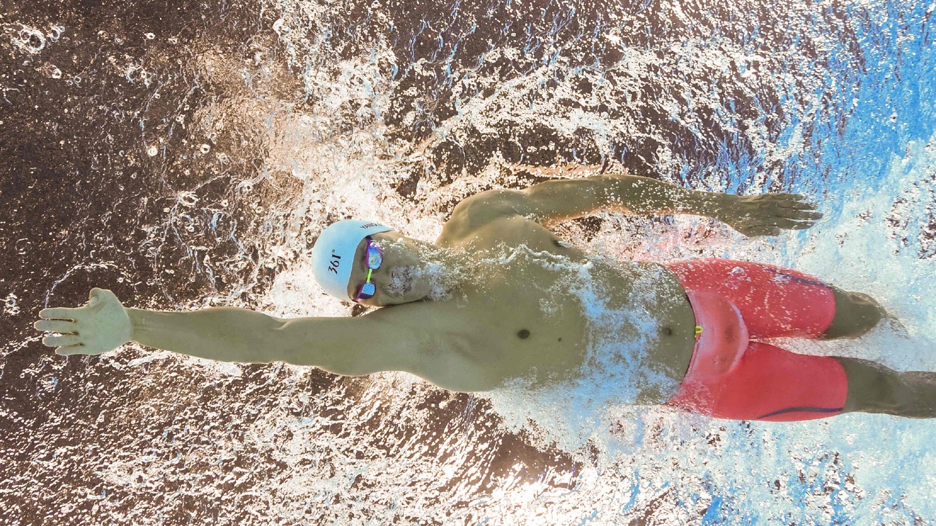 牛仔防线制造关键失误，轻取胜利，牛仔防缩